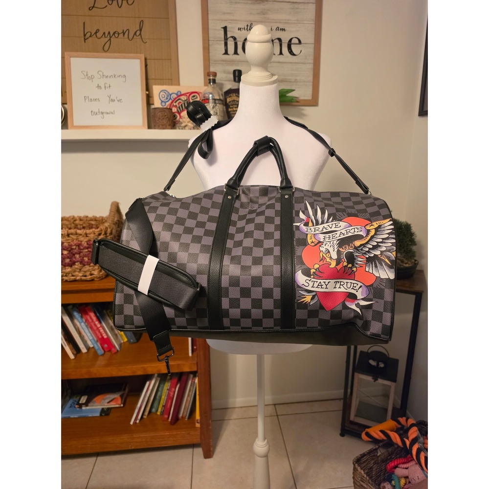 Brave Hearts Stay True Checkerboard Duffel Bag Grey Black Eagle Graphic Travel - Picture 1 of 2